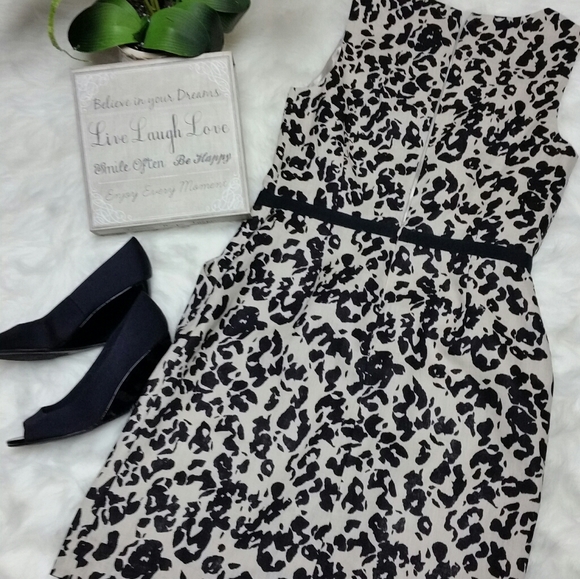 Valerie Bertinelle Dress - Picture 2 of 5